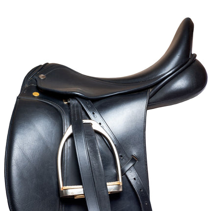 Lightweight pony saddle