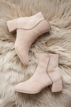 Audrey Chic Beige - Boots